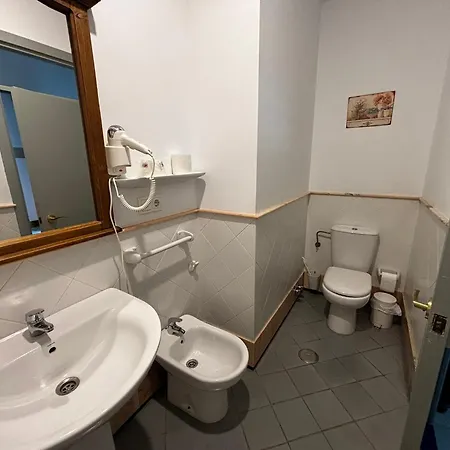 Hotel Entreolivos 2*