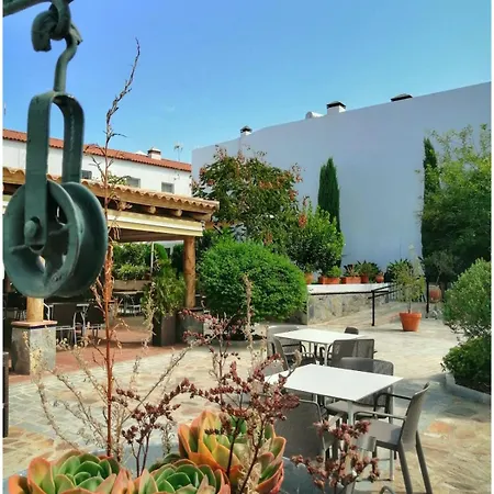 Entreolivos Hotel