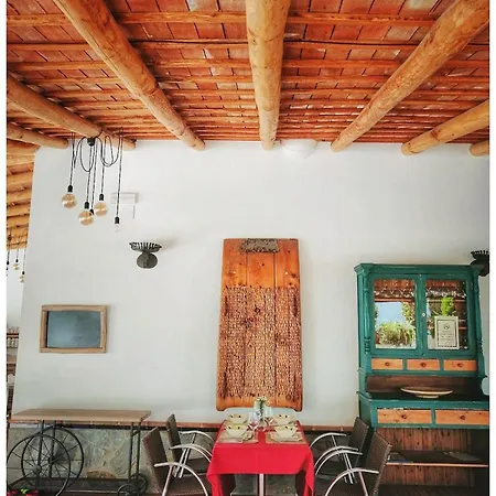 Hotel Entreolivos
