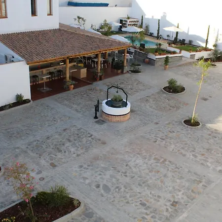 Hotel Entreolivos