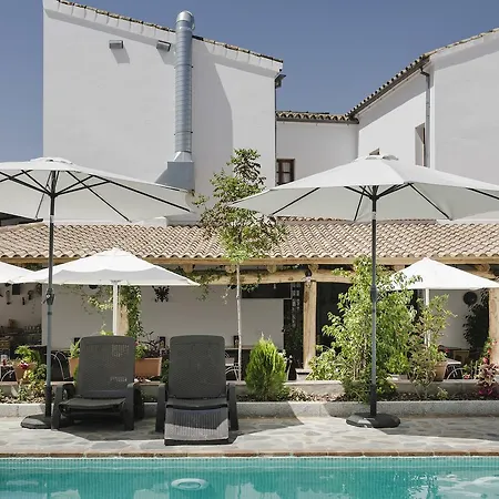 Hotel Entreolivos El Pedroso