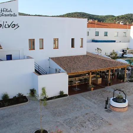 Entreolivos Hotel