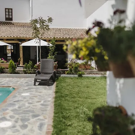 Entreolivos Hotel